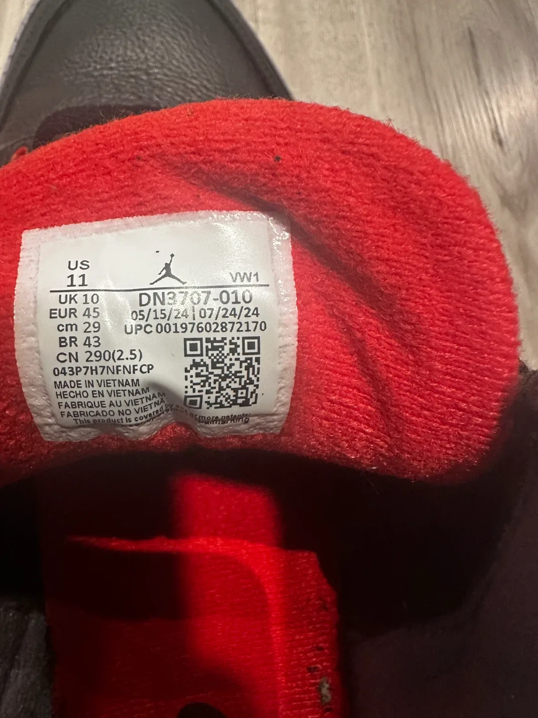 Nike Air Jordan 3 Retro Size 11 image indicator(4)