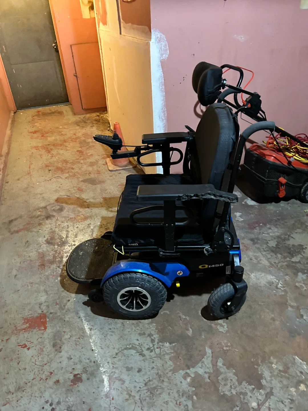 Quantum Q1450 Power Wheelchair image indicator(6)