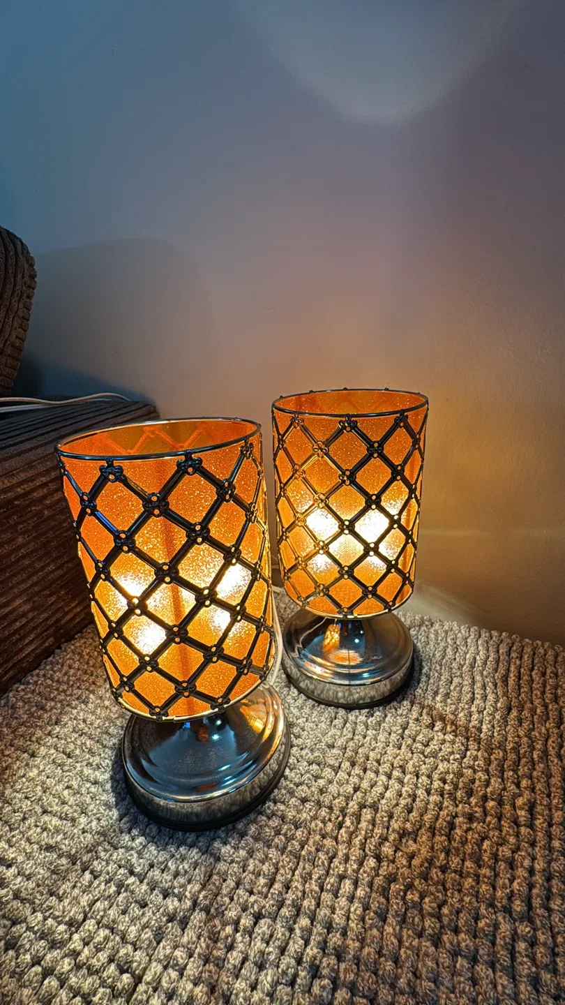 Set of 2 nights Table Lamps image indicator(3)