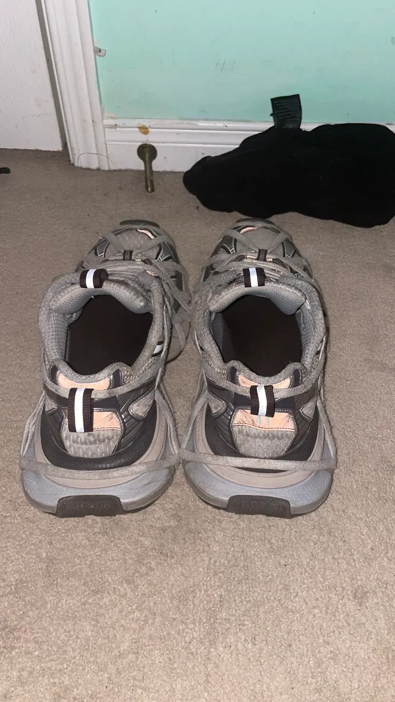 Balenciaga extreme lace 3xl (grey/brown) image indicator(3)