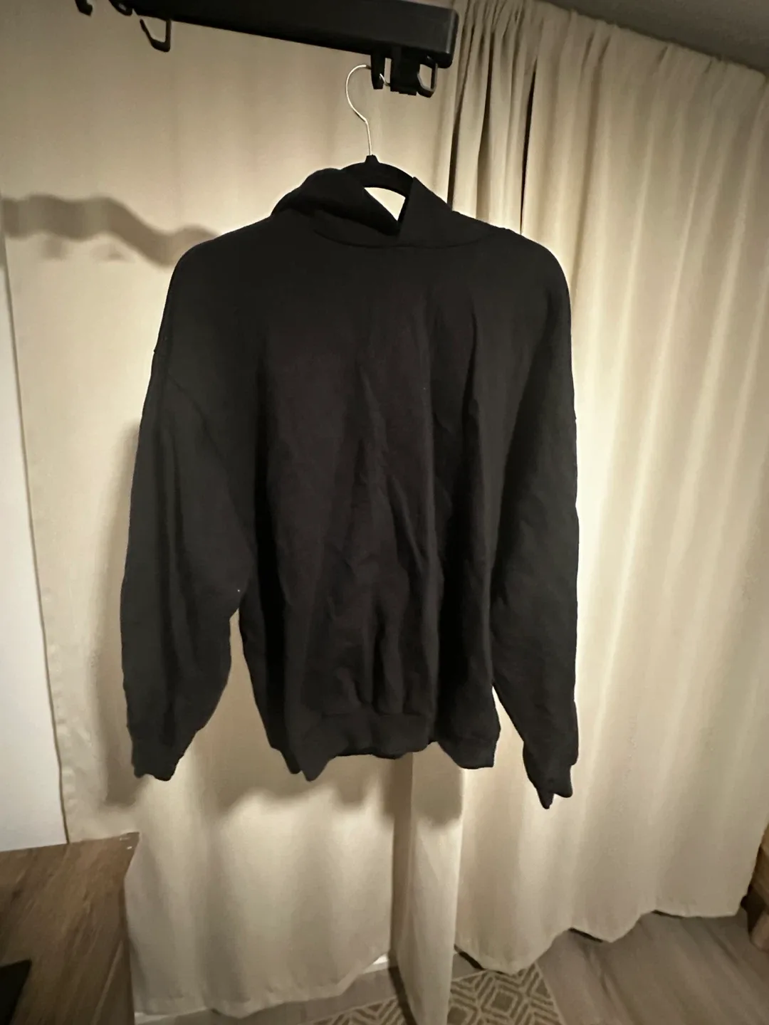 Yeezy 3 Piece Hoodie, SweatPants & Shirt image indicator(3)
