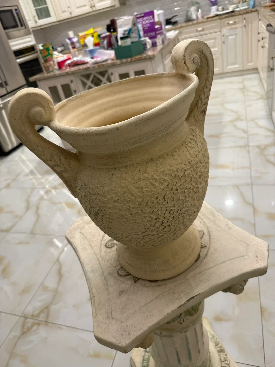 Decorative Urn on Stand image indicator(2)