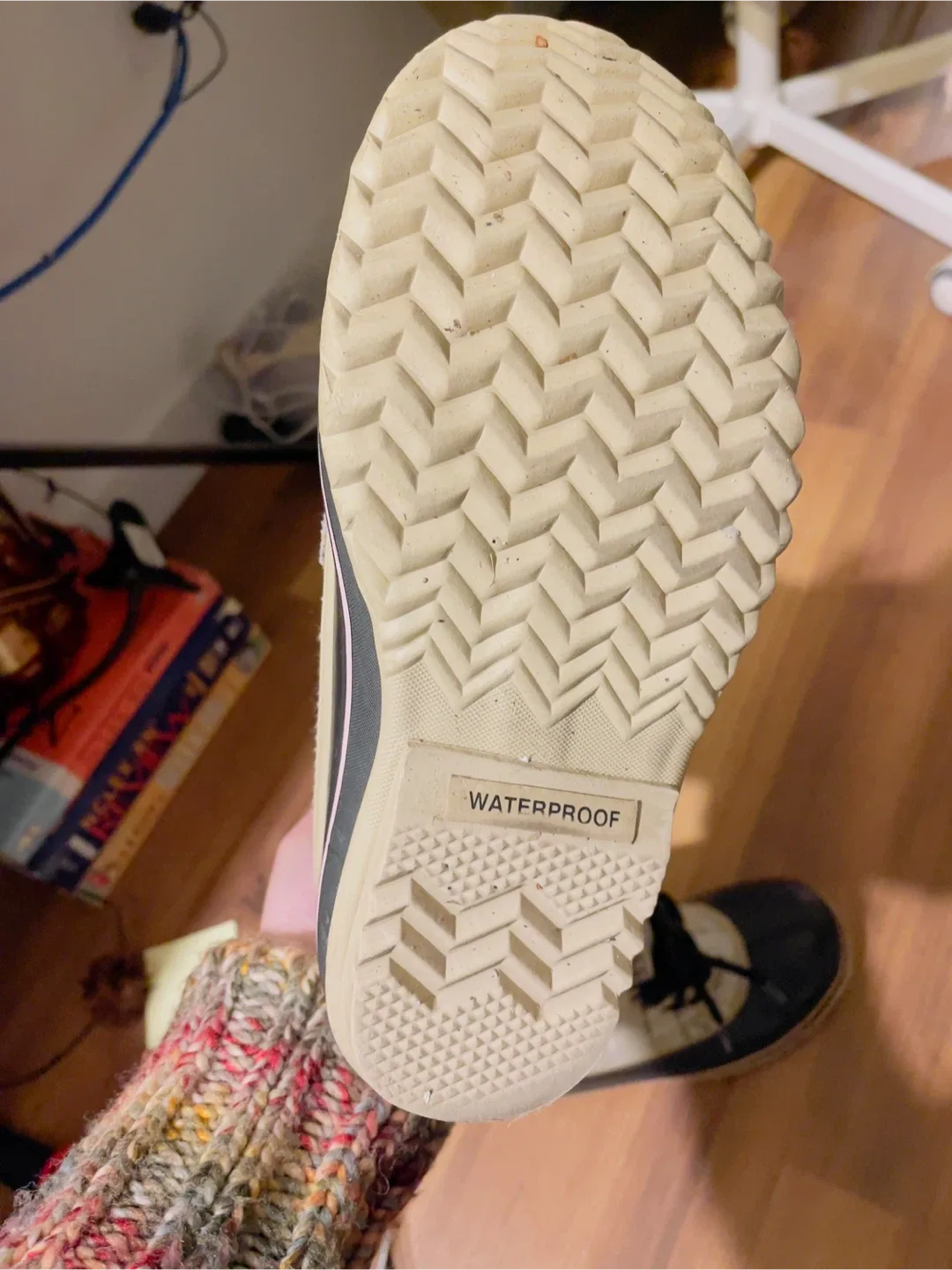 Sorel 1964 Premium Plaid Winter Boots - Women's Size 6 image indicator(2)