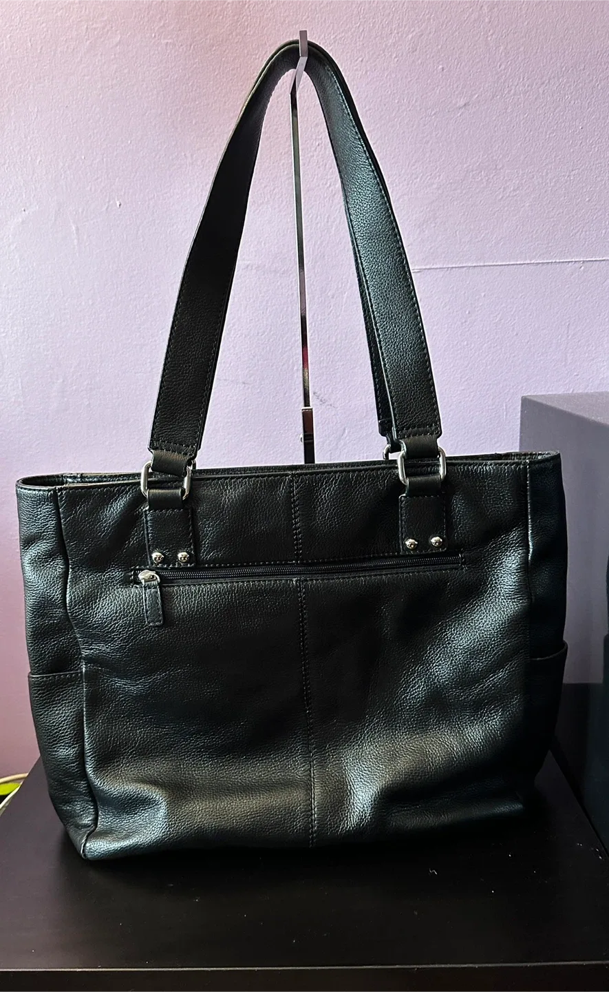 Danier Leather Bag image indicator(2)