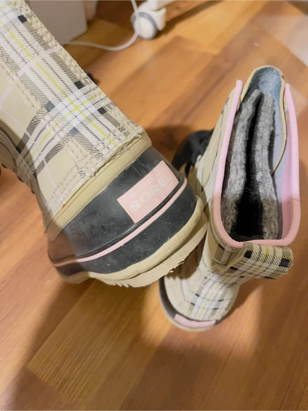 Sorel 1964 Premium Plaid Winter Boots - Women's Size 6 image indicator(4)