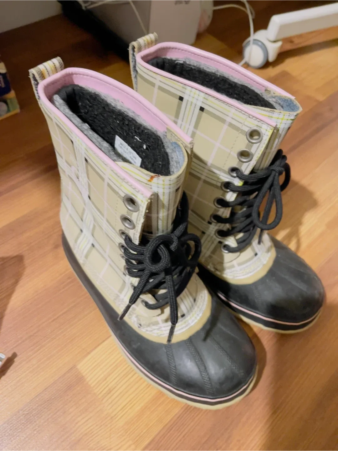 Sorel 1964 Premium Plaid Winter Boots - Women's Size 6 image indicator(5)