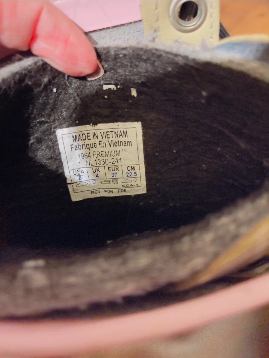 Sorel 1964 Premium Plaid Winter Boots - Women's Size 6 image indicator(9)