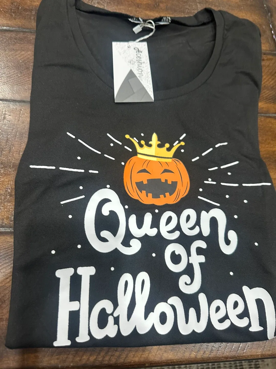 NEW Queen of Halloween Black T-Shirt thumbnail