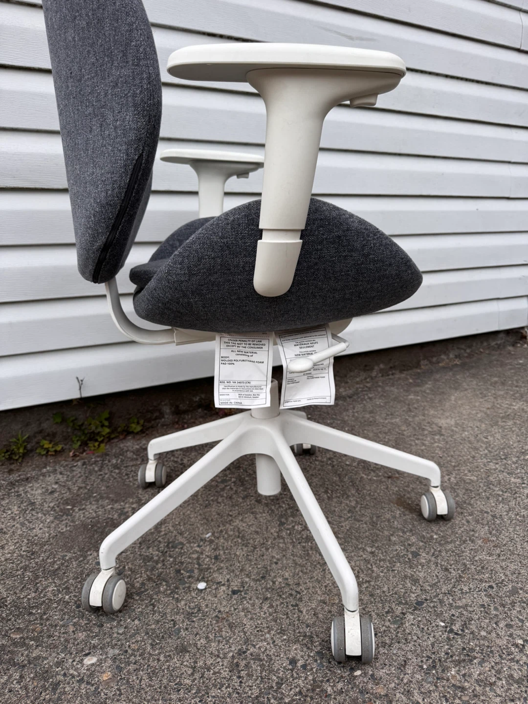 IKEA Grey Office Chair - Like New! - photo 3