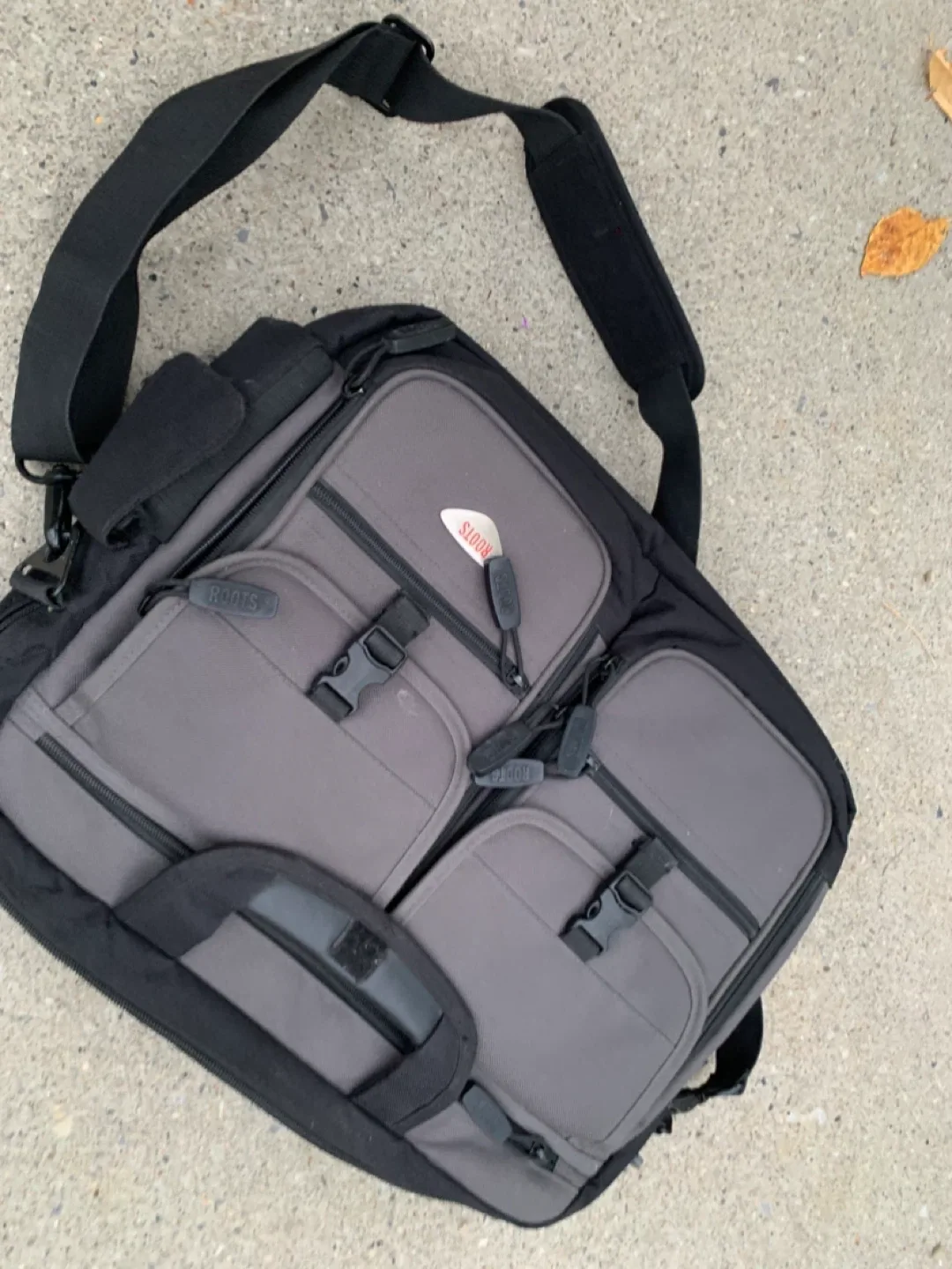 Roots Laptop Bag - Black & Grey image indicator(3)