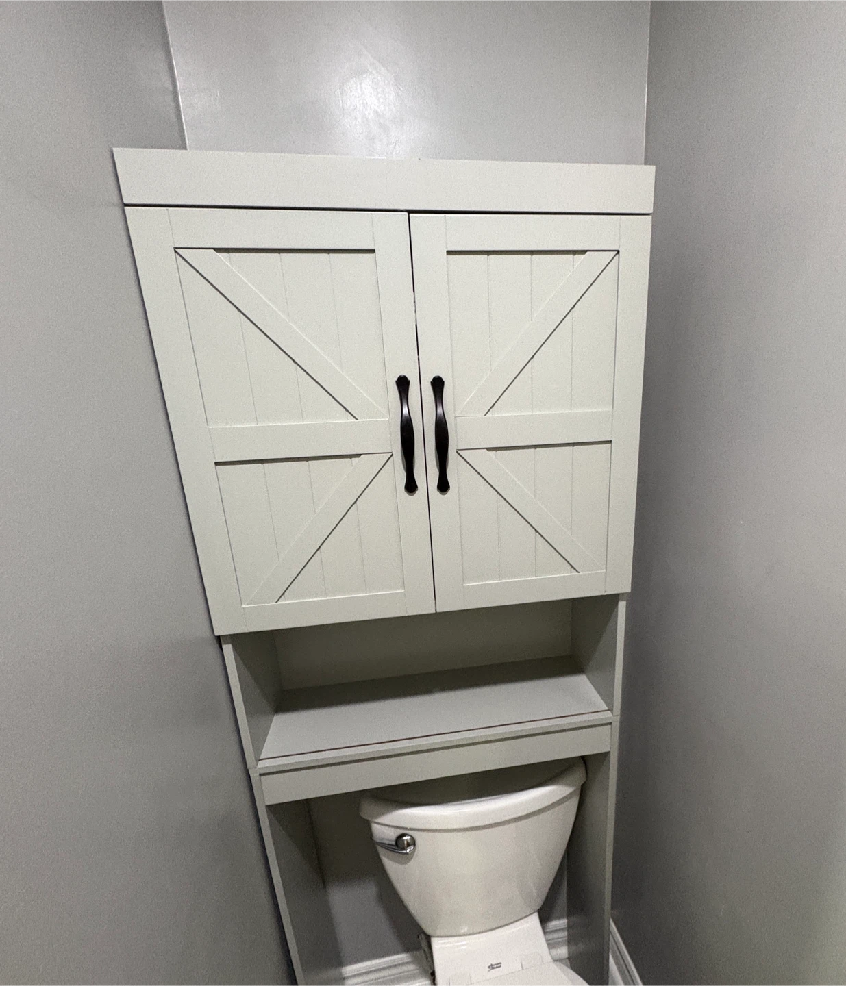 Toilet storage cabinet