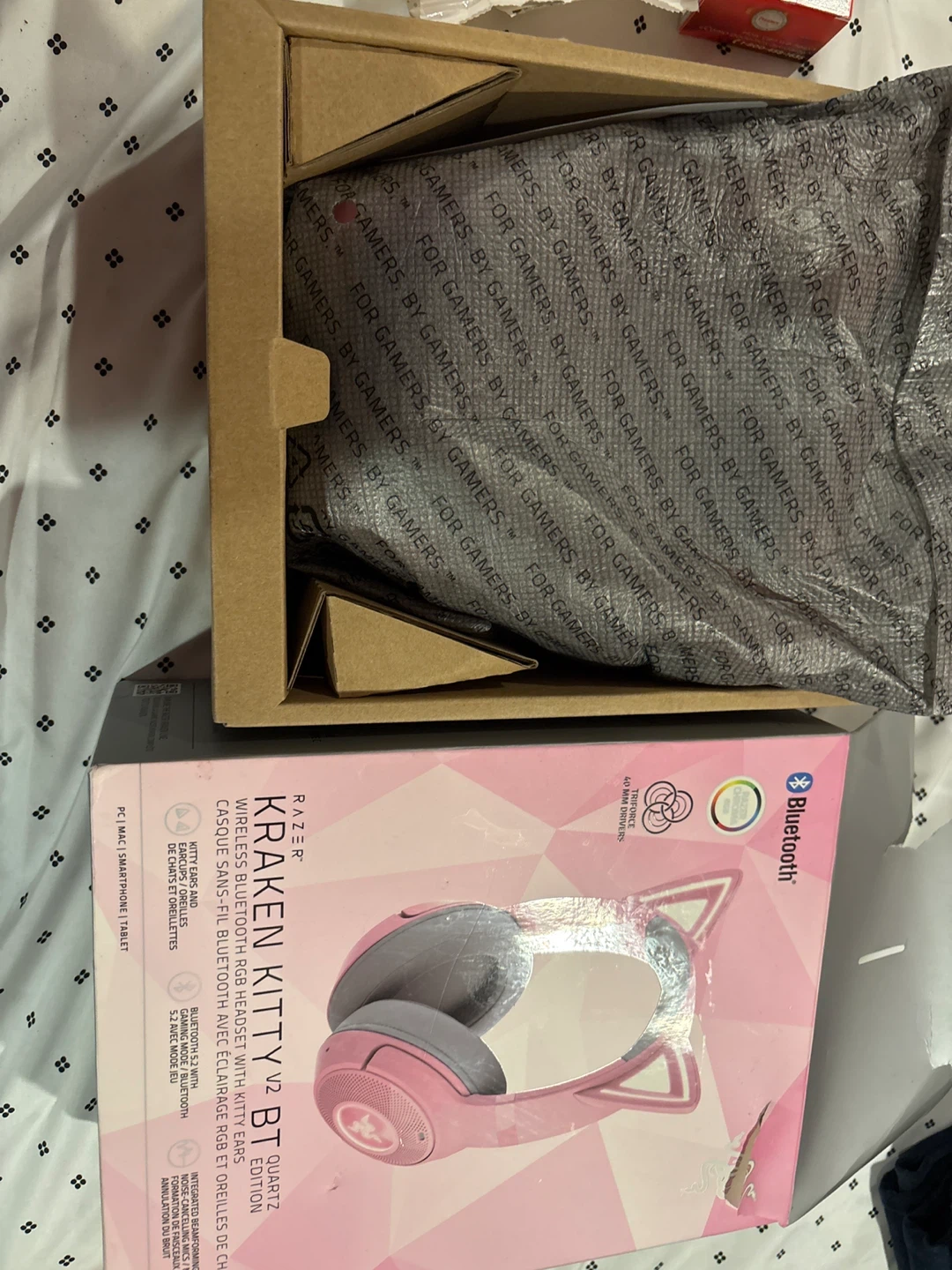 Razer Kraken Kitty V2 BT Quartz Edition - Like New! - photo 2