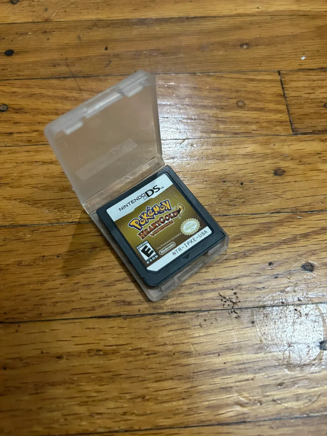 Pokemon HeartGold Nintendo DS Game thumbnail