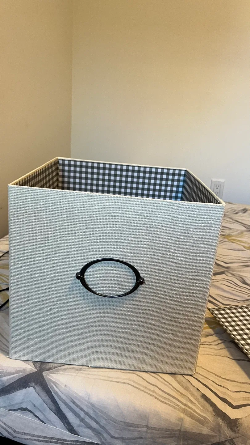 Storage Boxes with Lids - Set of 2 image indicator(7)