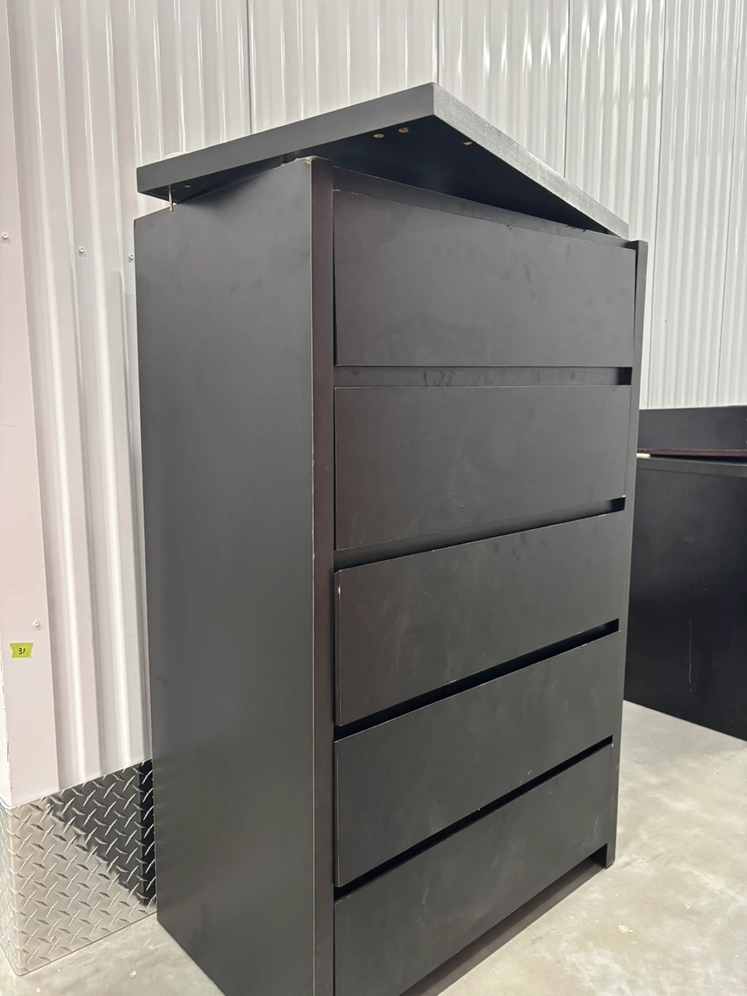 Black 5-Drawer Dresser