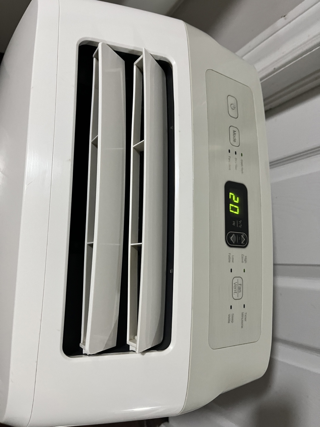 LG Portable Air Conditioner - photo 4