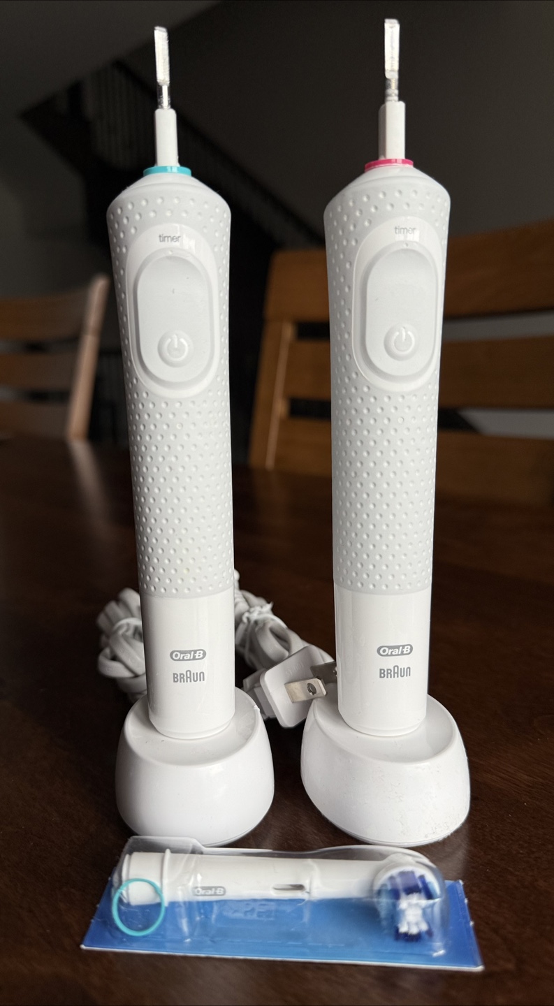 Oral-B Braun Electric Toothbrush