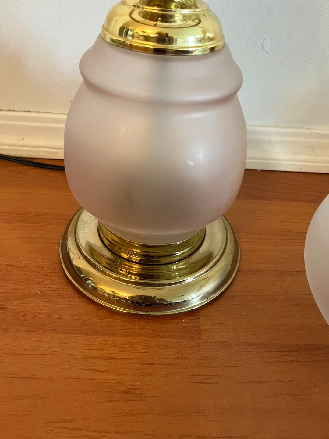 Vintage Hurricane Lamp - Pink & Gold Accent image indicator(3)