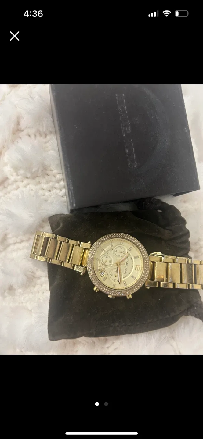 Michael Kors Gold Watch with Box thumbnail