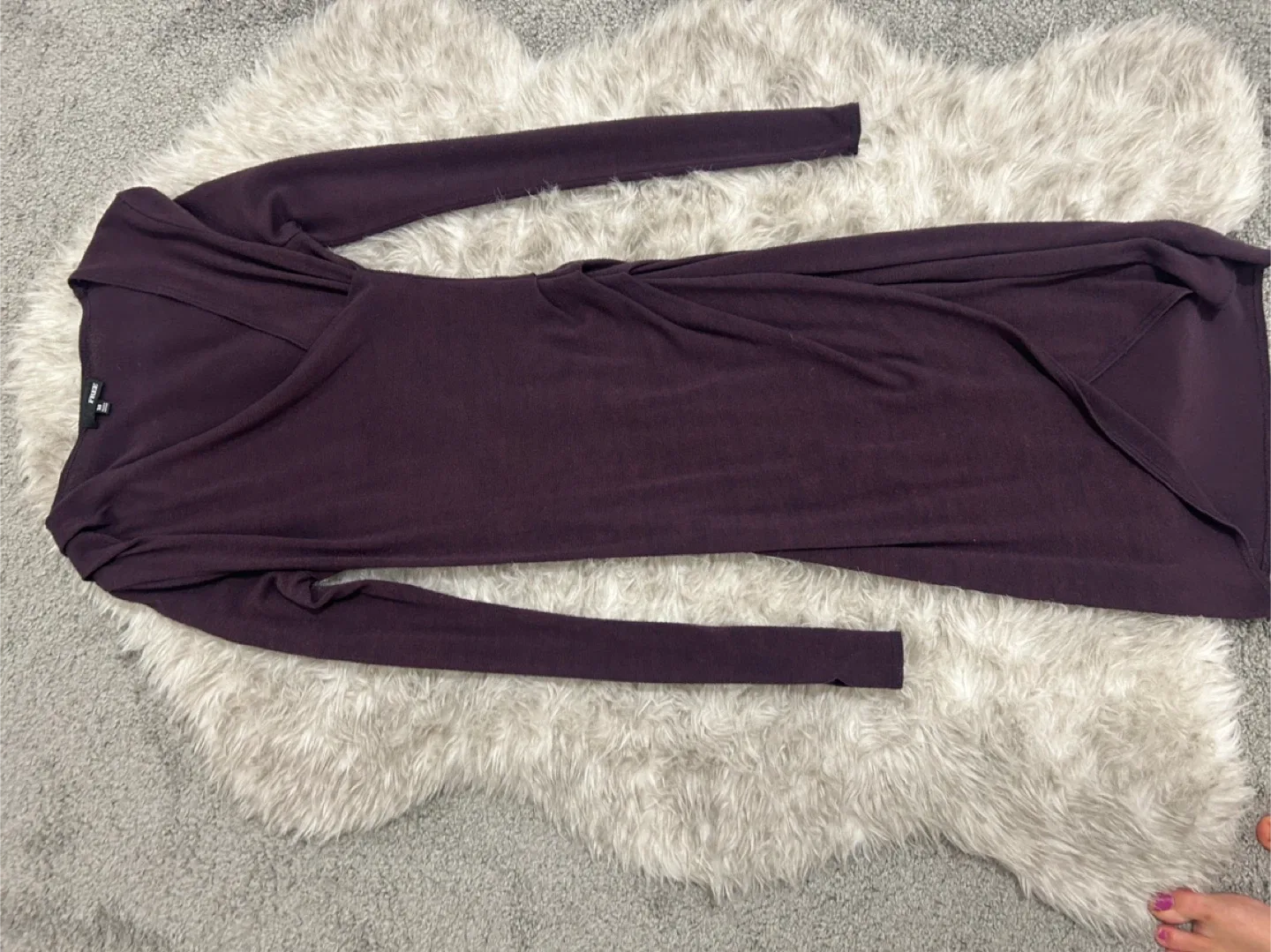 Aritzia XS Purple Dress image indicator(3)