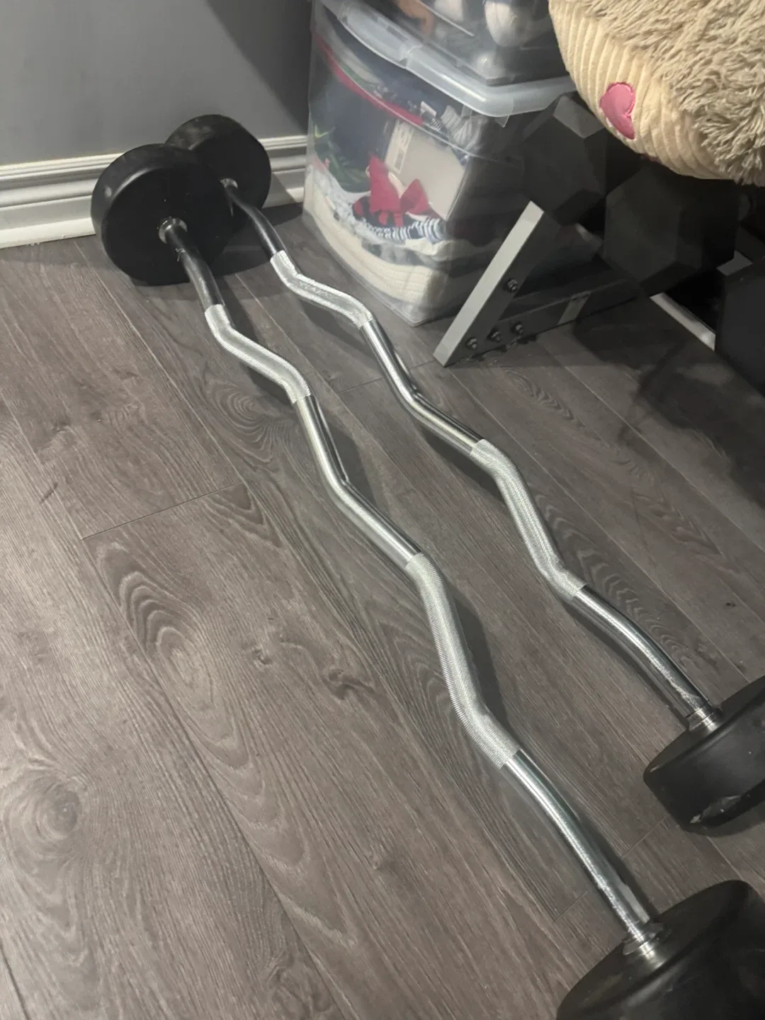 Synergee 40LB & 50LB Dumbbells with Bars image indicator(3)