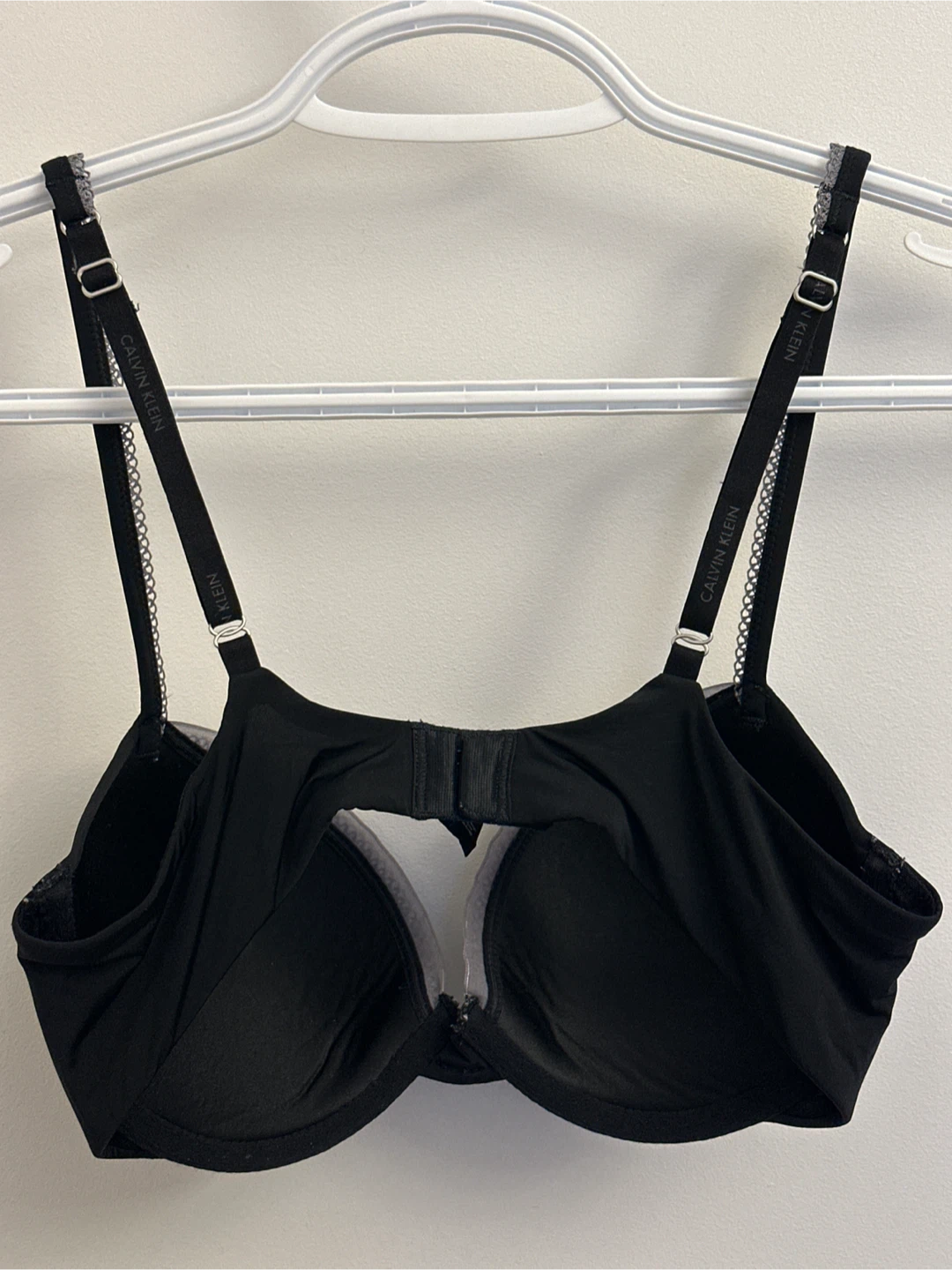 Calvin Klein Black Bra, Size 34B - photo 2