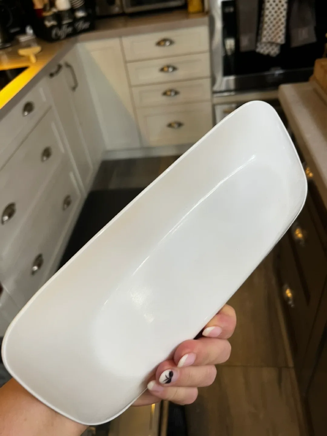 White Serving Platter image indicator(3)