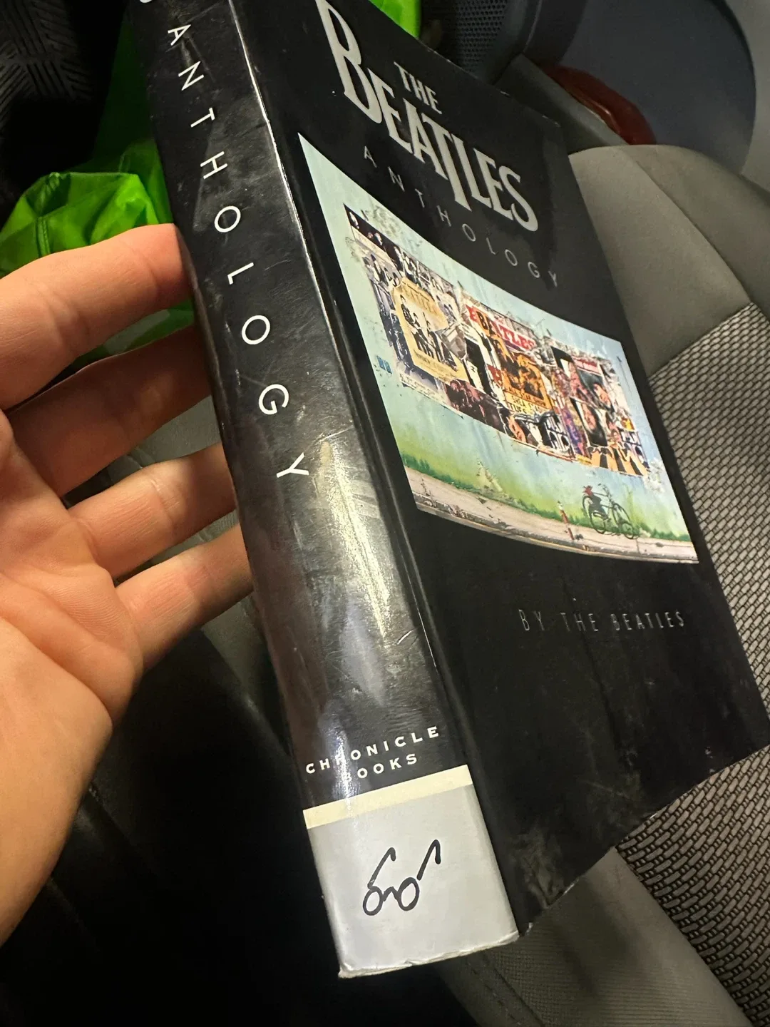 The Beatles Anthology Book image indicator(2)