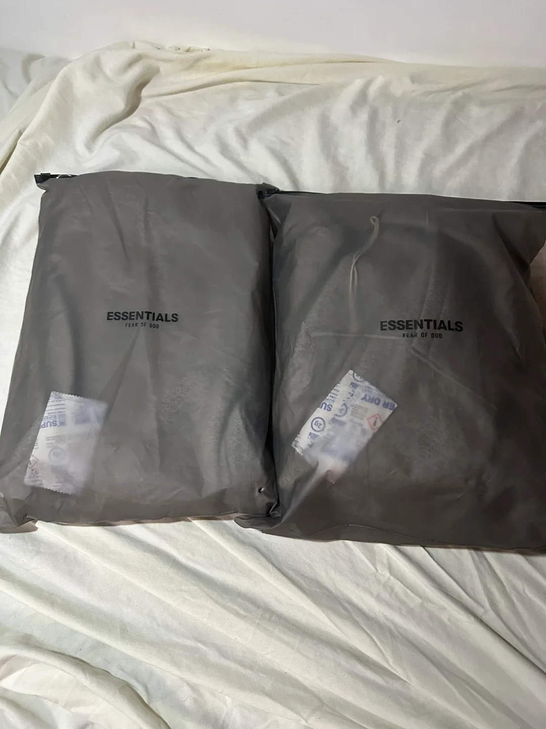 Essentials Fear of God Gray Hoodie & Sweatpants Set-L image indicator(6)