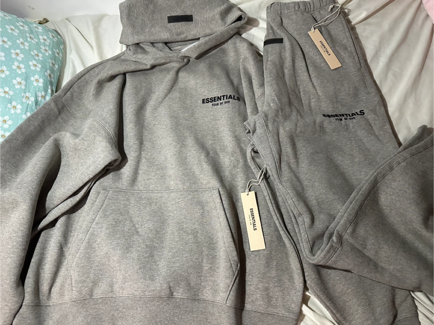 Essentials Fear of God Gray Hoodie & Sweatpants Set-L