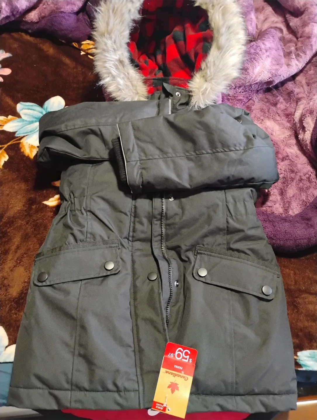 Canadiana Girls' Black Parka size m(7/8) thumbnail