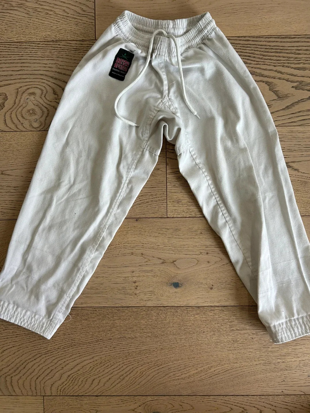 Martial Arts Gi Set - Top & Pants image indicator(3)