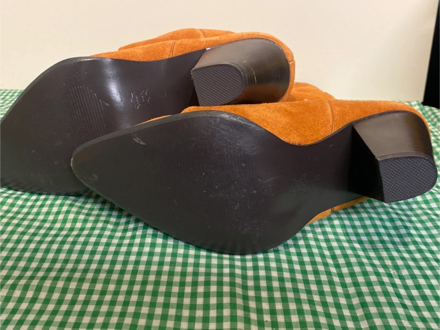 Women’s Suede Cowboy Boots - Size 8 image indicator(5)