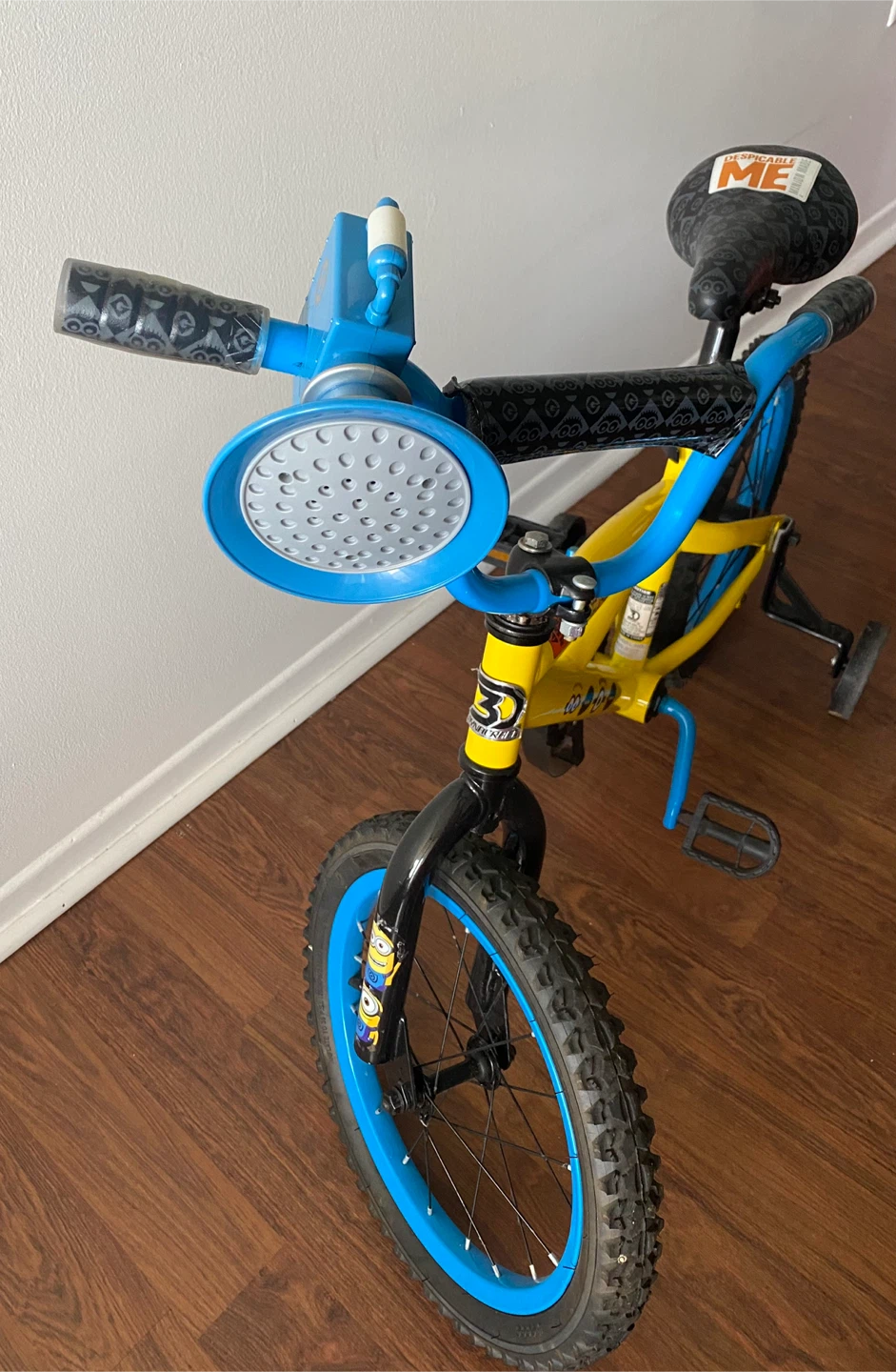 Despicable Me Minions 16 inch Kids' Bike - photo 2