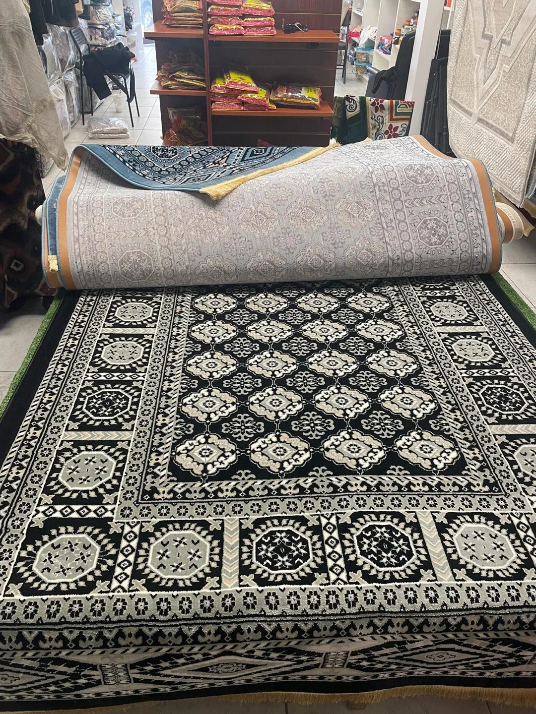 Assorted Area Rugs image indicator(7)