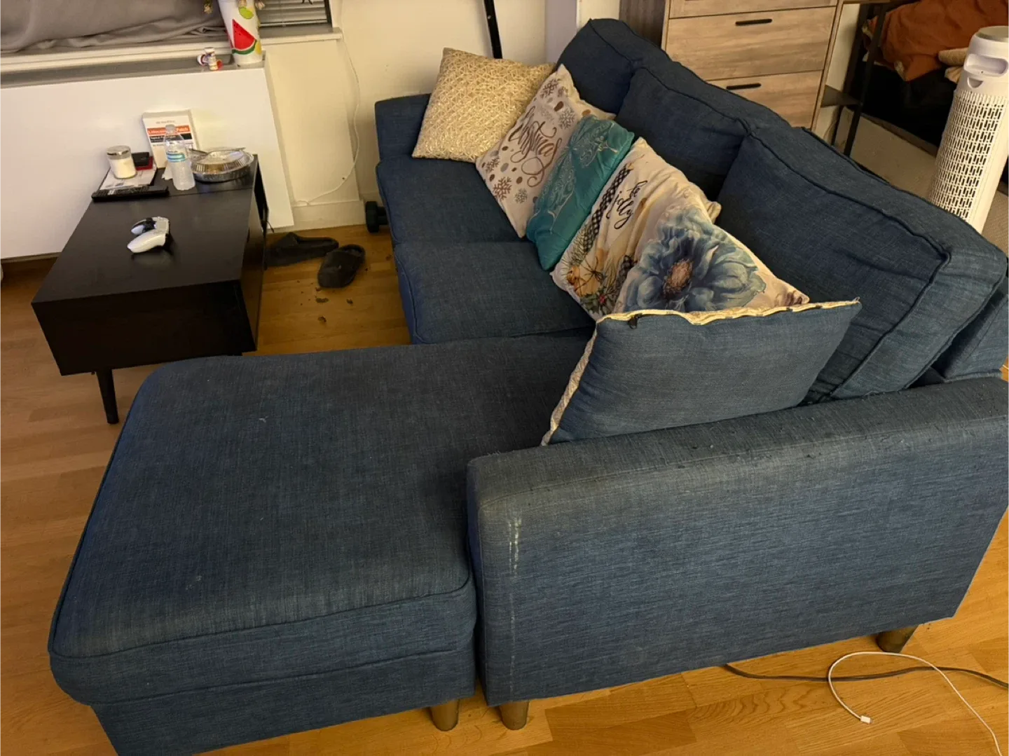 Blue Sectional Sofa with Chaise Lounge image indicator(2)