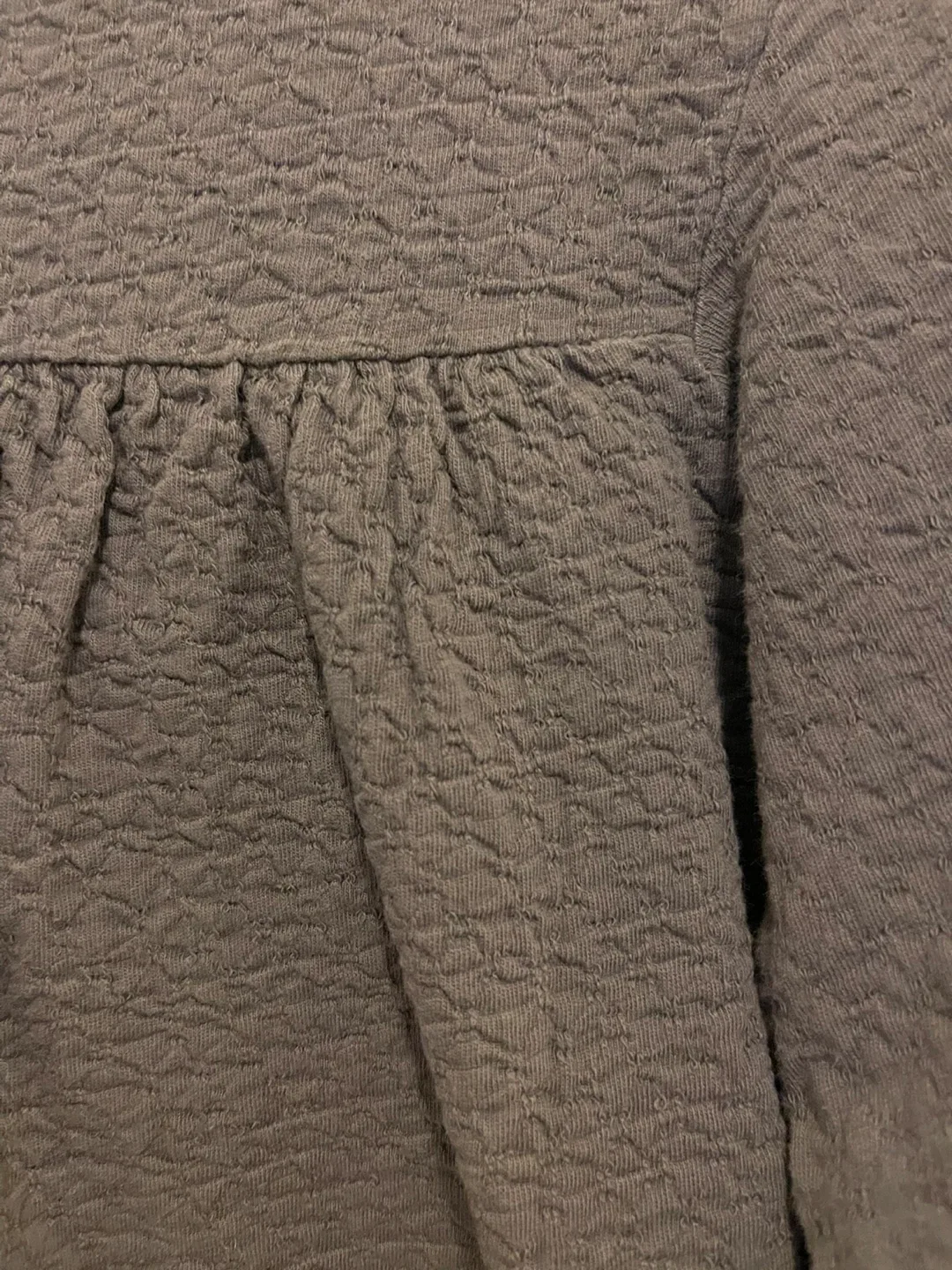 BUNDLE ZARA KIDS TOP & PANT SIZE 4/5 & 5/6 image indicator(2)