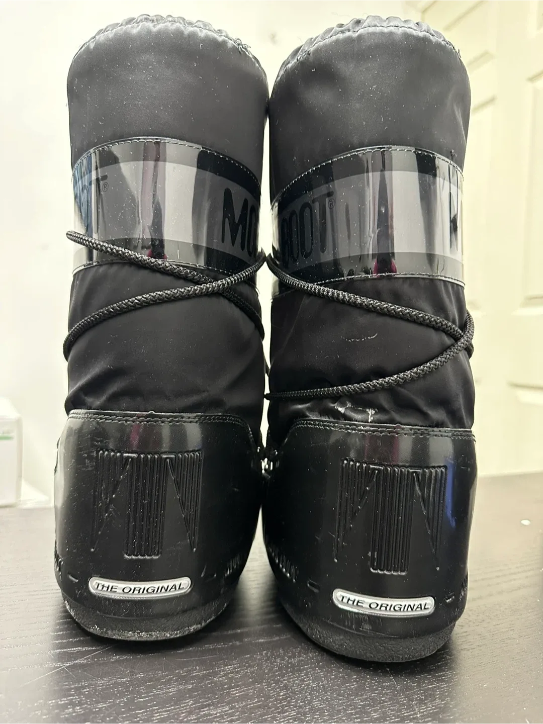 Moon Boot Black Nylon Boots Size US 5/6 image indicator(2)