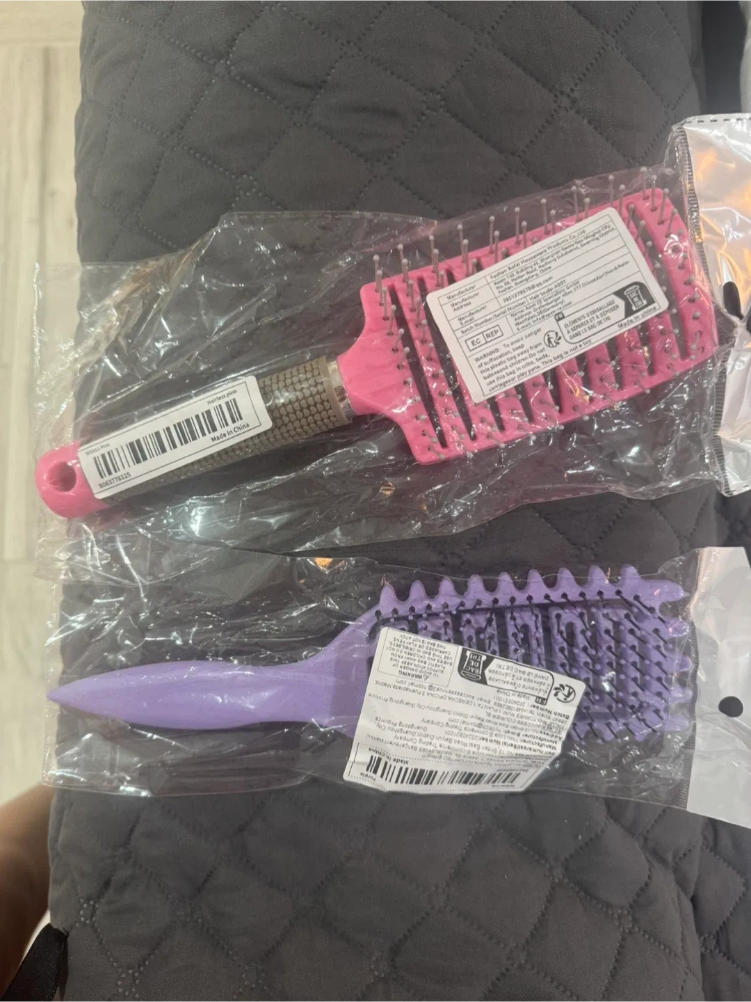 Pink & Purple Detangling Hair Brushes - New image indicator(3)