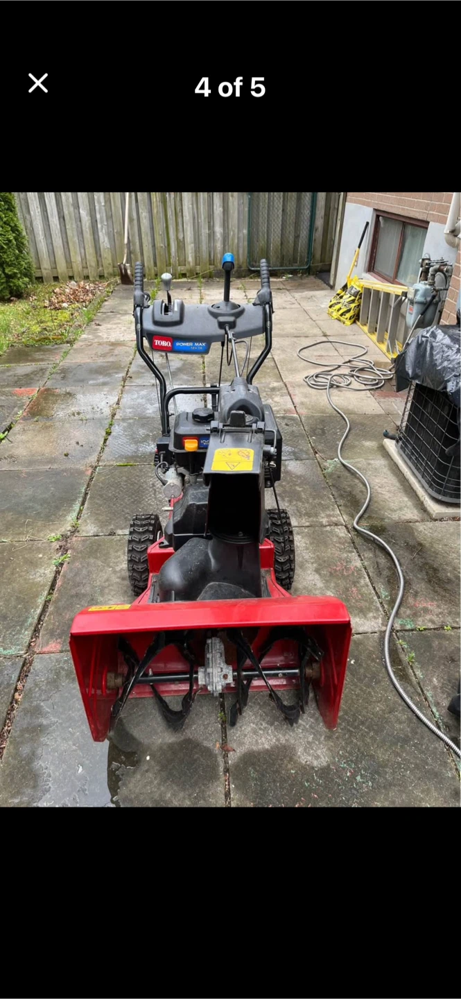 Toro Power Max Snowblower - photo 2