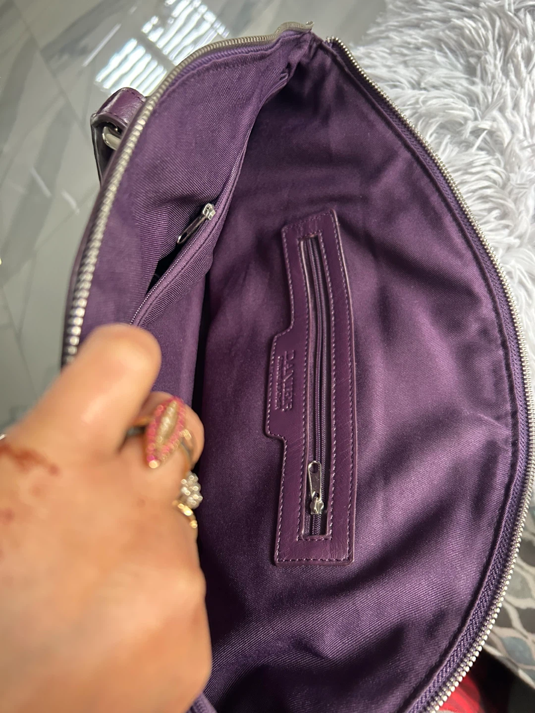 Danier Purple Leather Handbag - photo 5