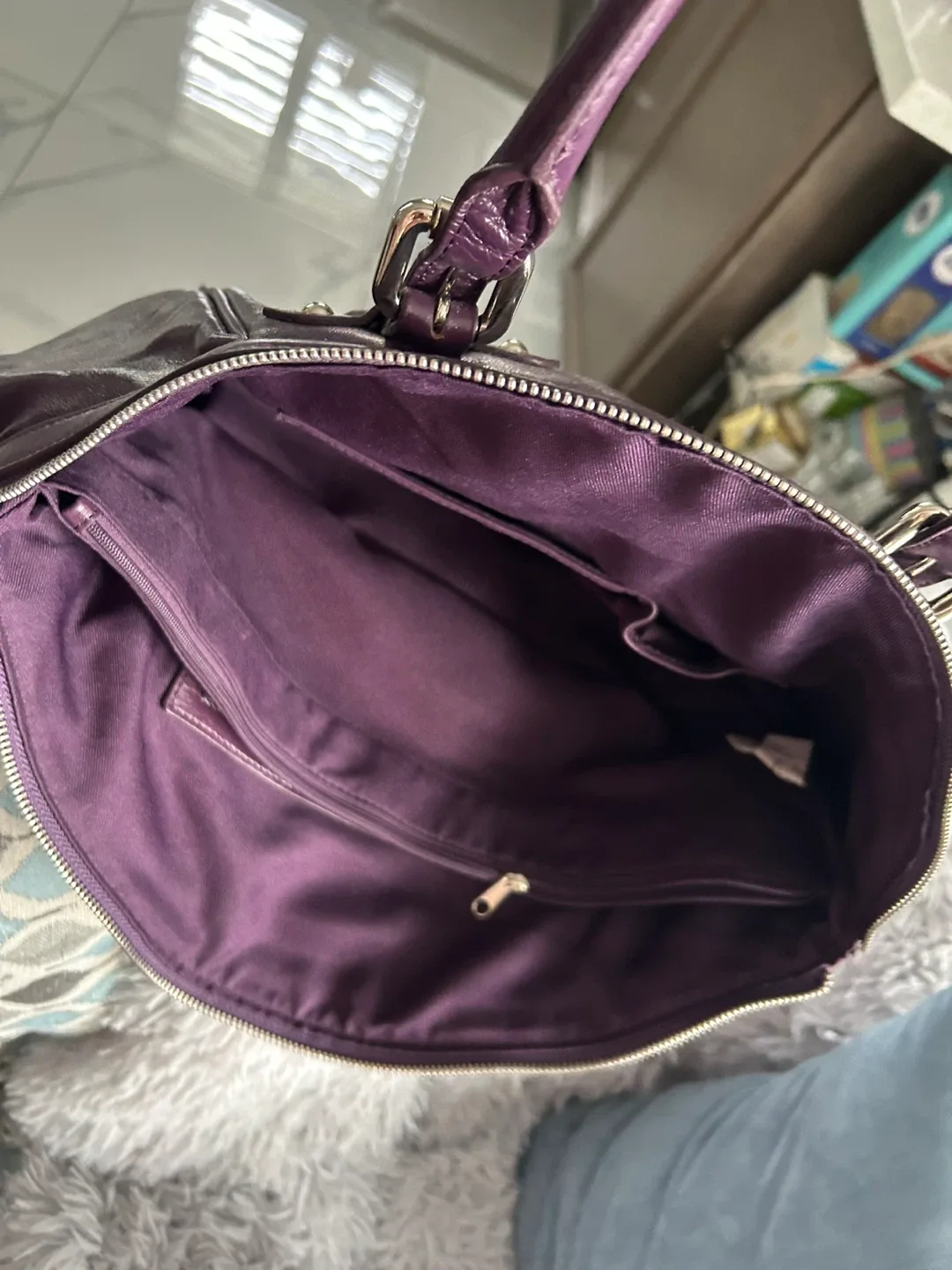Danier Purple Leather Handbag image indicator(4)