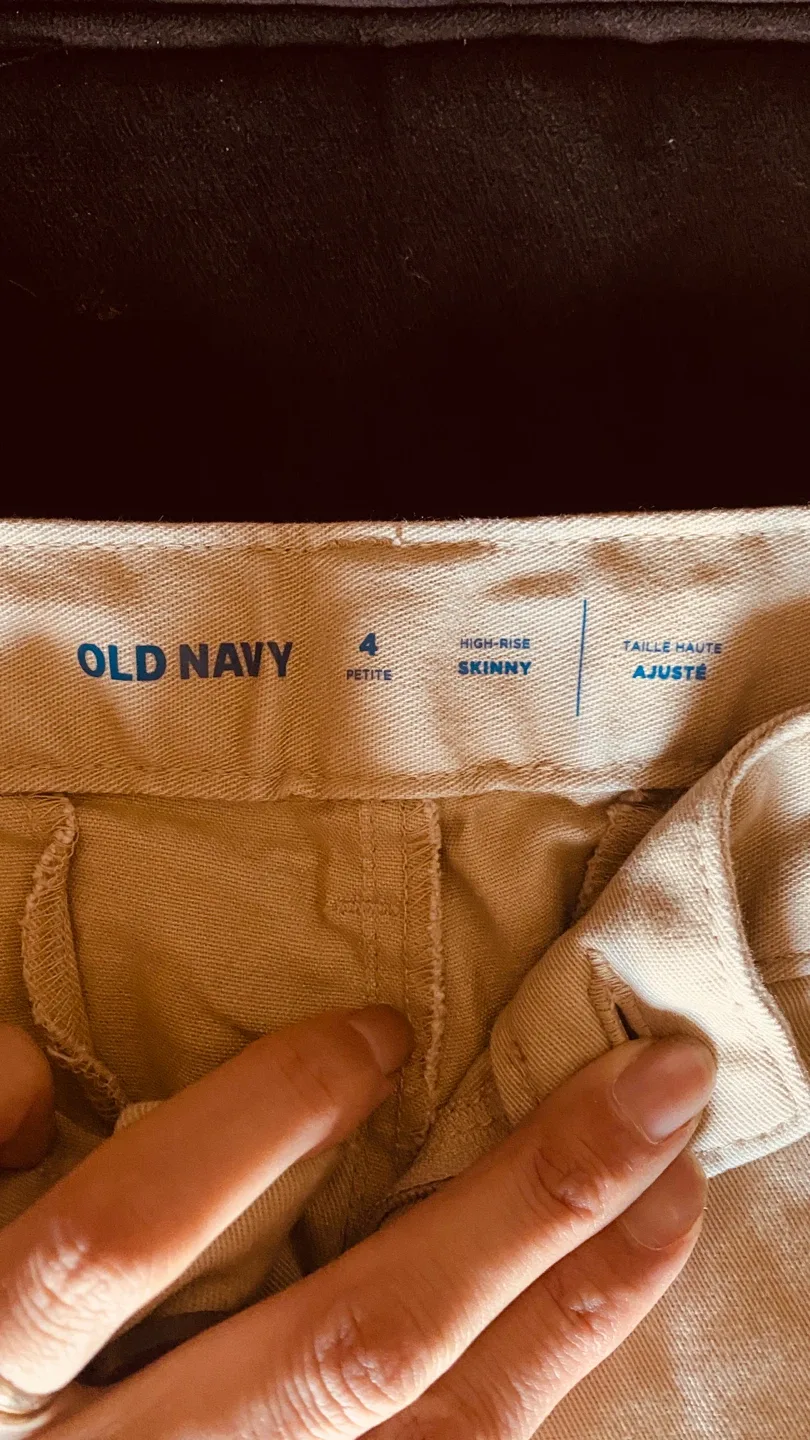 GAP High Rise Vintage Slim Jeans - Size 0/25R image indicator(8)