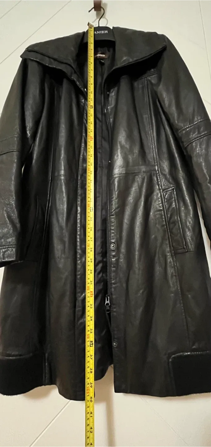 Danier Black Long Leather Coat Women Size M image indicator(9)