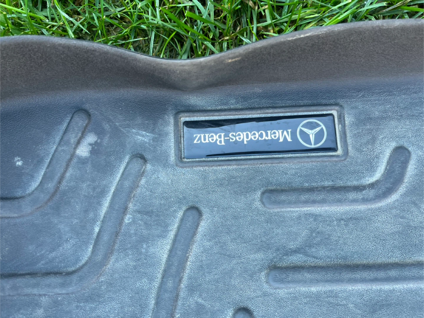 Mercedes-Benz Black Floor Mats - photo 3