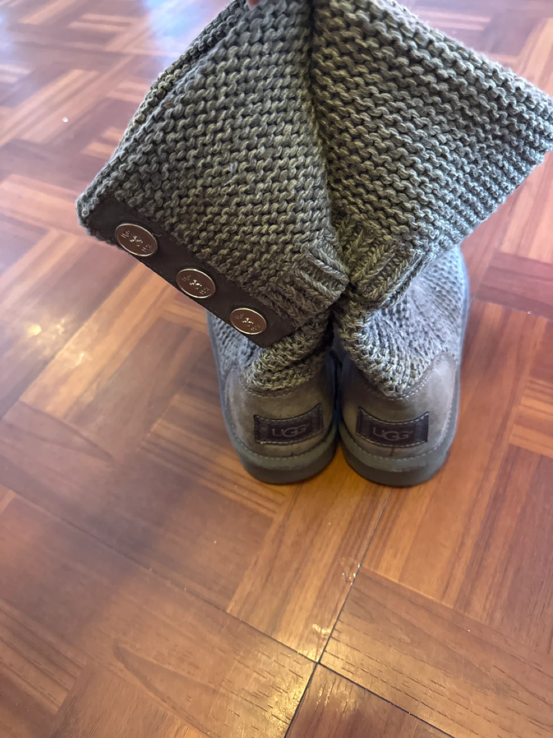 UGG Gray Knit Boots Size 5 - photo 2