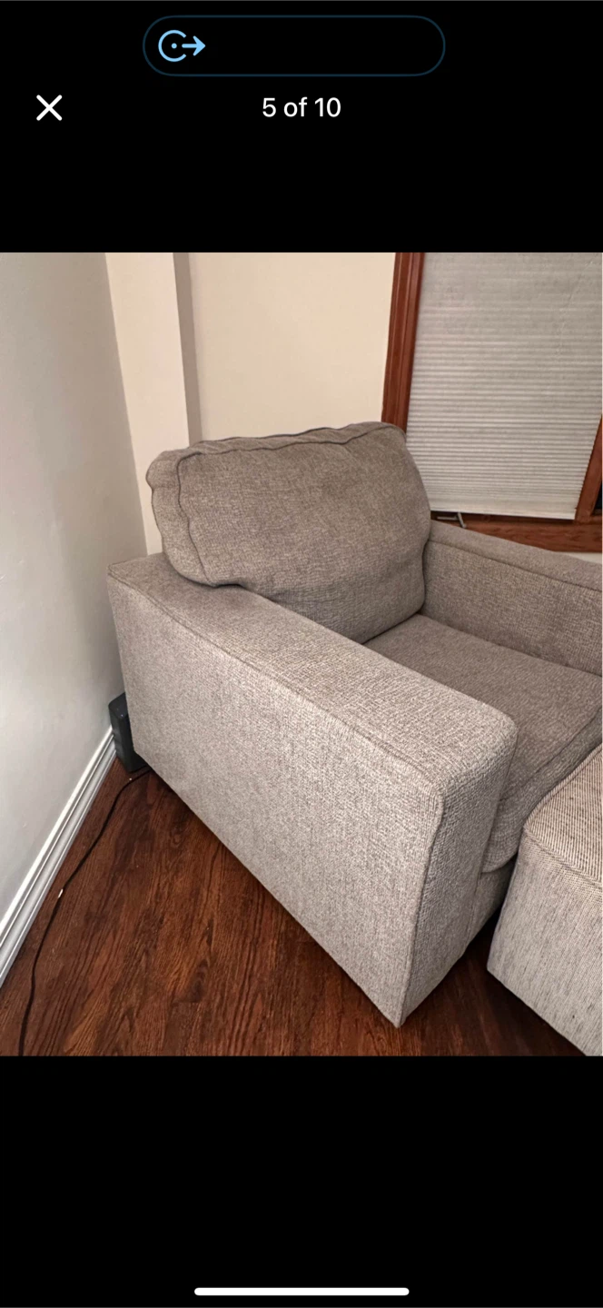 Sectional couch with chair and ottomans - photo 4
