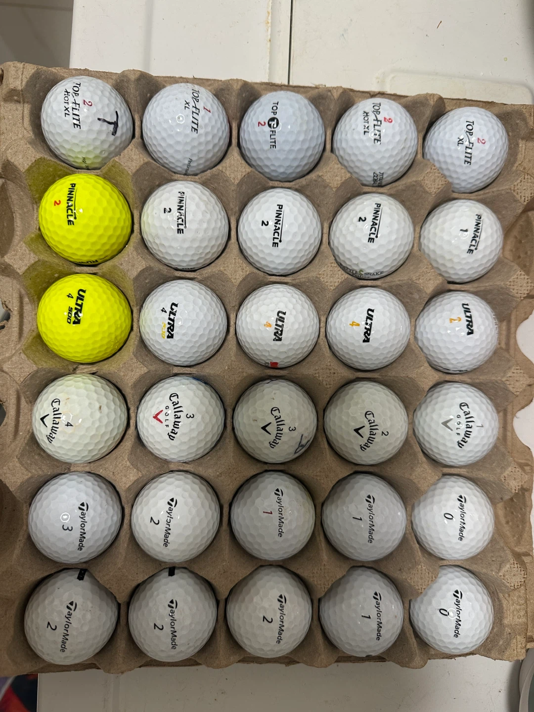 Mixed brand 30 golf balls - photo 2