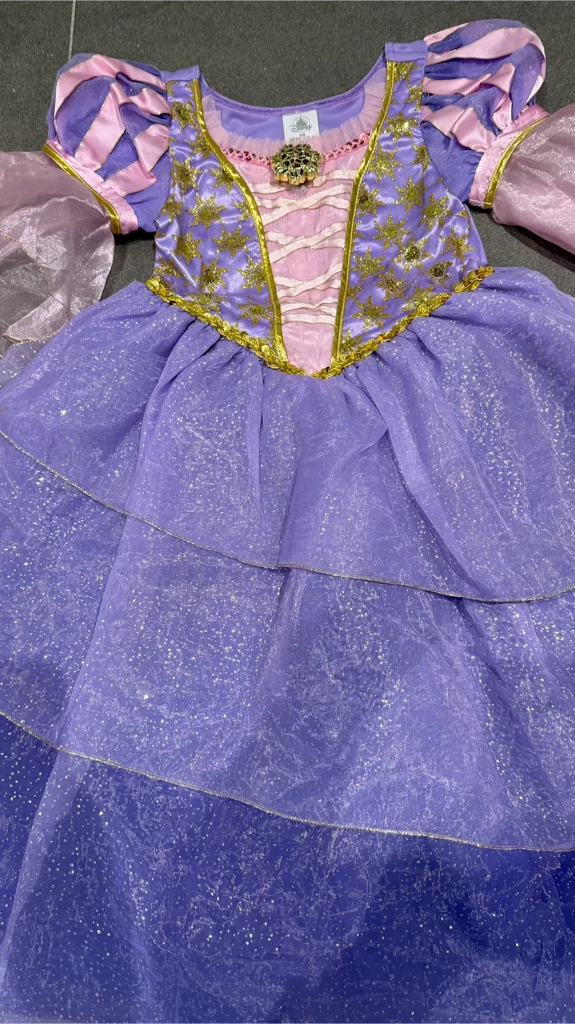 Halloween Costume Disney Rapunzel Dress - Size 7/8 image indicator(2)