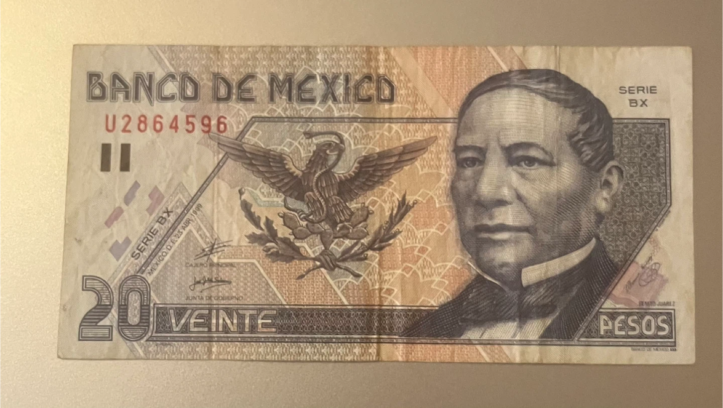 Vintage Banco de Mexico 20 Nuevos Pesos - photo 2